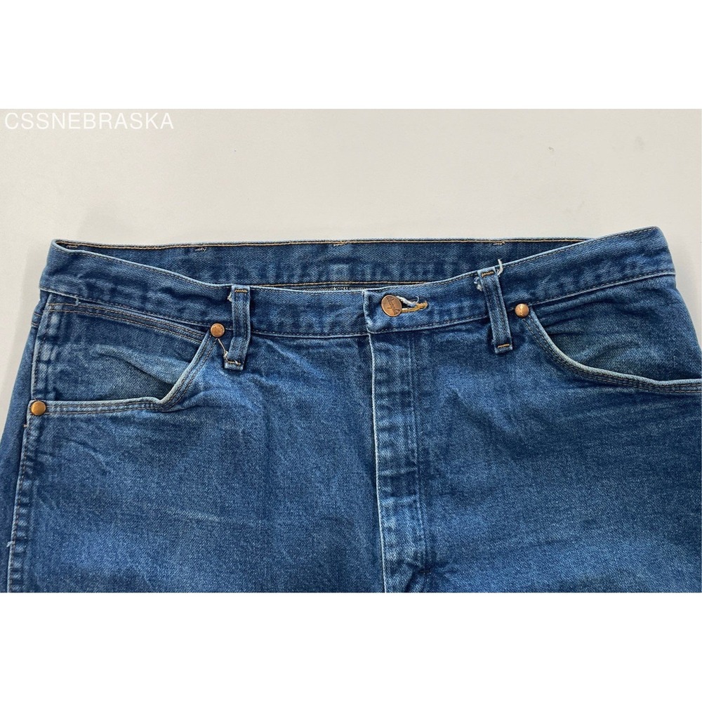 Wrangler Blue 13MWZ Cowboy Cut men's jeans in 100% cotton denim - Size 38x32 - Picture 10 of 12